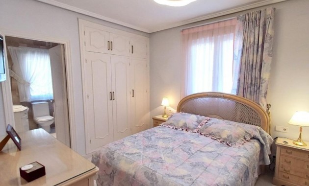 Sale - Villa -
Campoamor