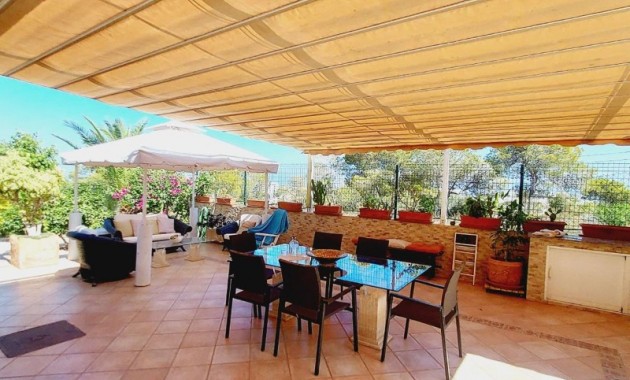 Sale - Villa -
Campoamor