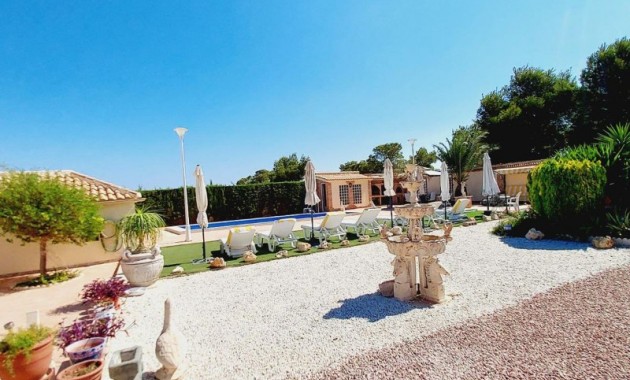 Sale - Villa -
Campoamor