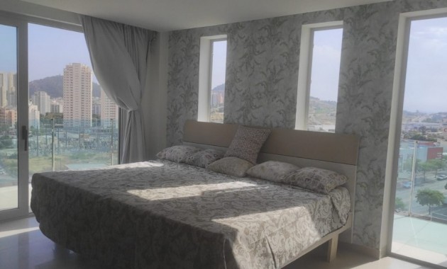 New Build - Apartment / flat -
Finestrat