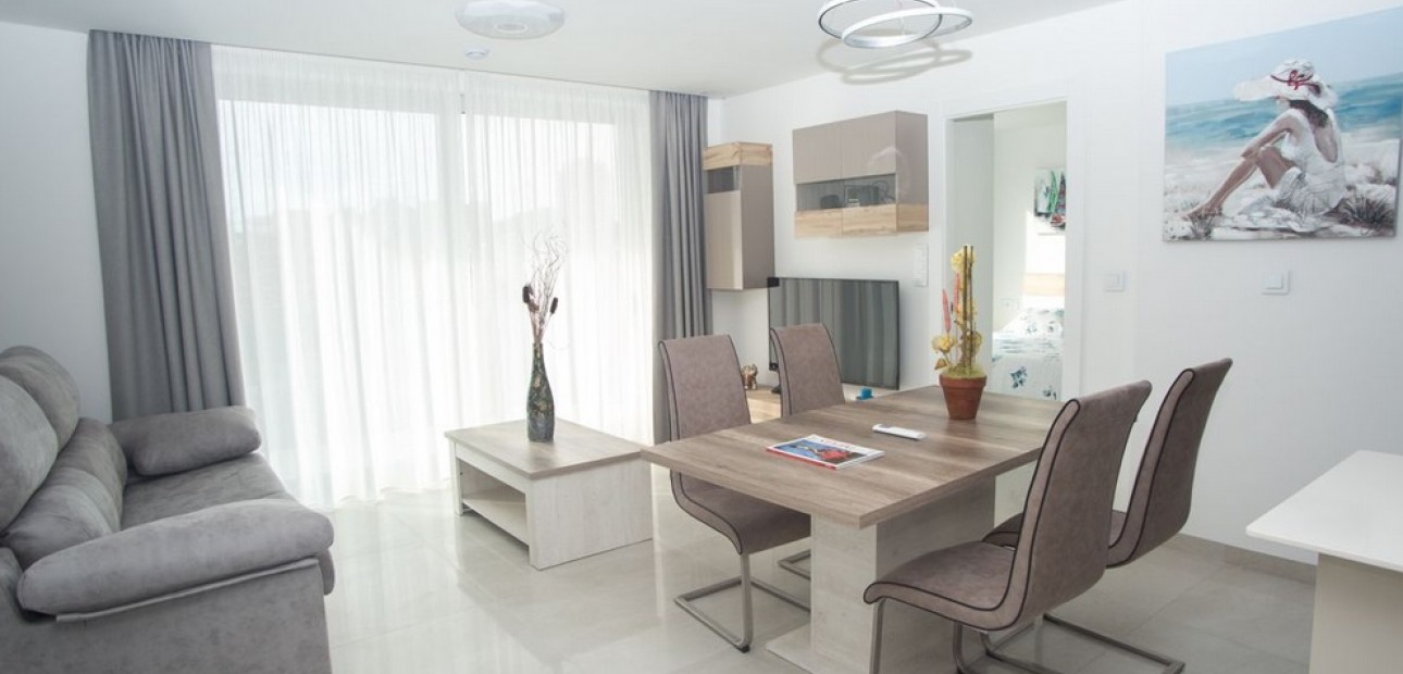 New Build - Apartment / flat -
Finestrat