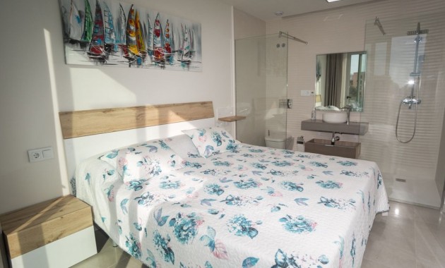 New Build - Apartment / flat -
Finestrat