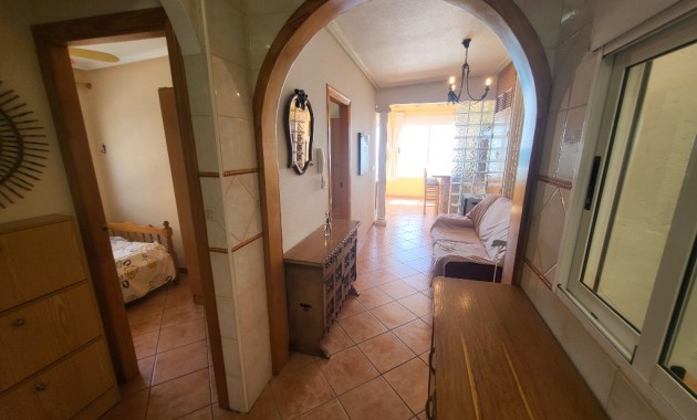 Herverkoop - Appartement / flat -
Torrevieja