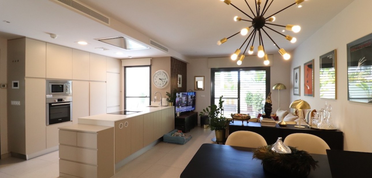 Sale - Villa -
Ciudad Quesada