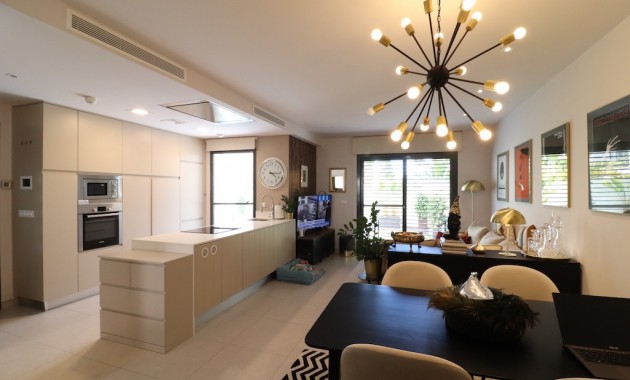 Sale - Villa -
Ciudad Quesada