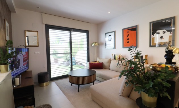 Sale - Villa -
Ciudad Quesada