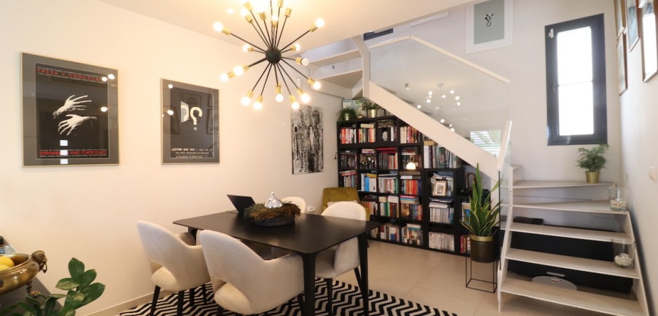 Sale - Villa -
Ciudad Quesada