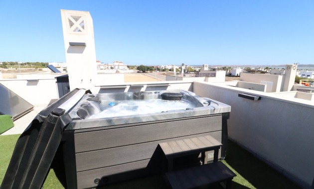 Sale - Villa -
Ciudad Quesada