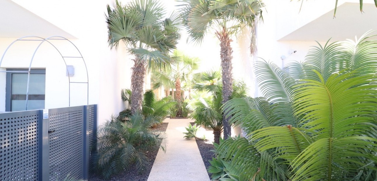 Sale - Villa -
Ciudad Quesada