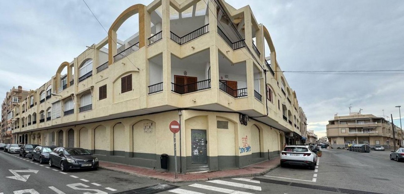 Sale - Commercial -
Torrevieja
