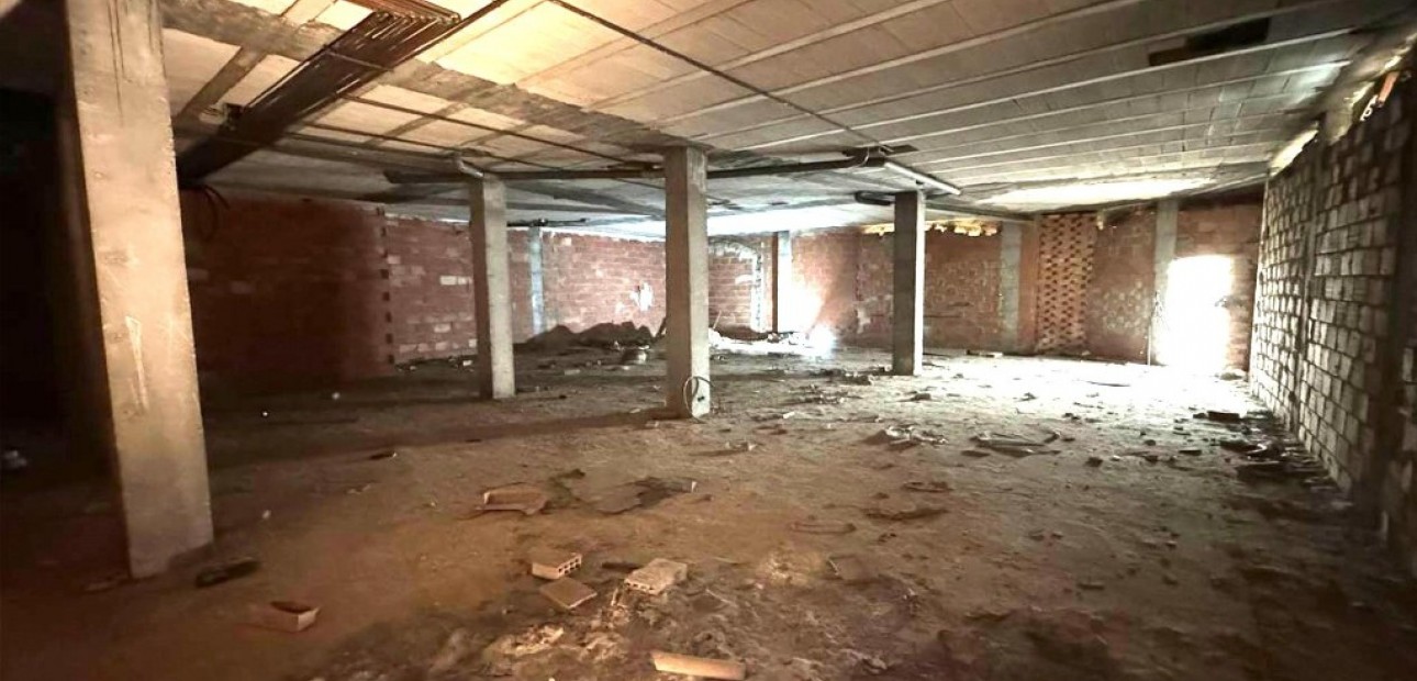 Sale - Commercial -
Torrevieja