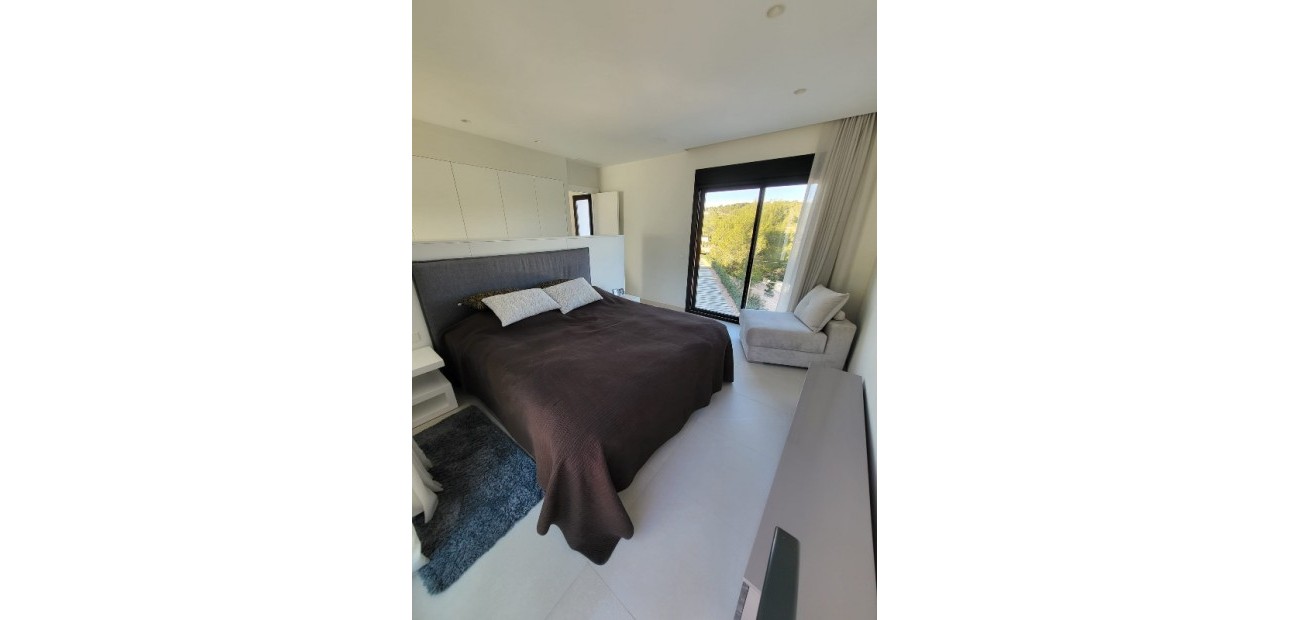 Sale - Villa -
Las Colinas - Las Colinas Golf