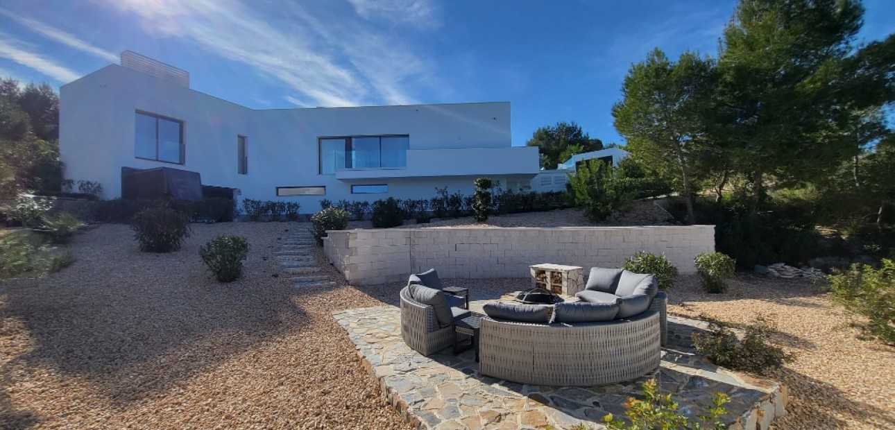 Sale - Villa -
Las Colinas - Las Colinas Golf