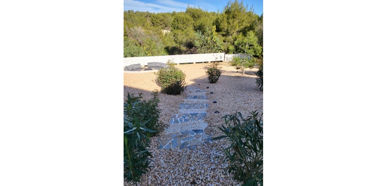 Sale - Villa -
Las Colinas - Las Colinas Golf