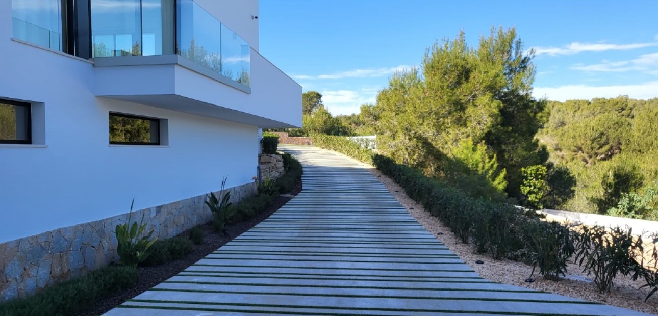 Sale - Villa -
Las Colinas - Las Colinas Golf