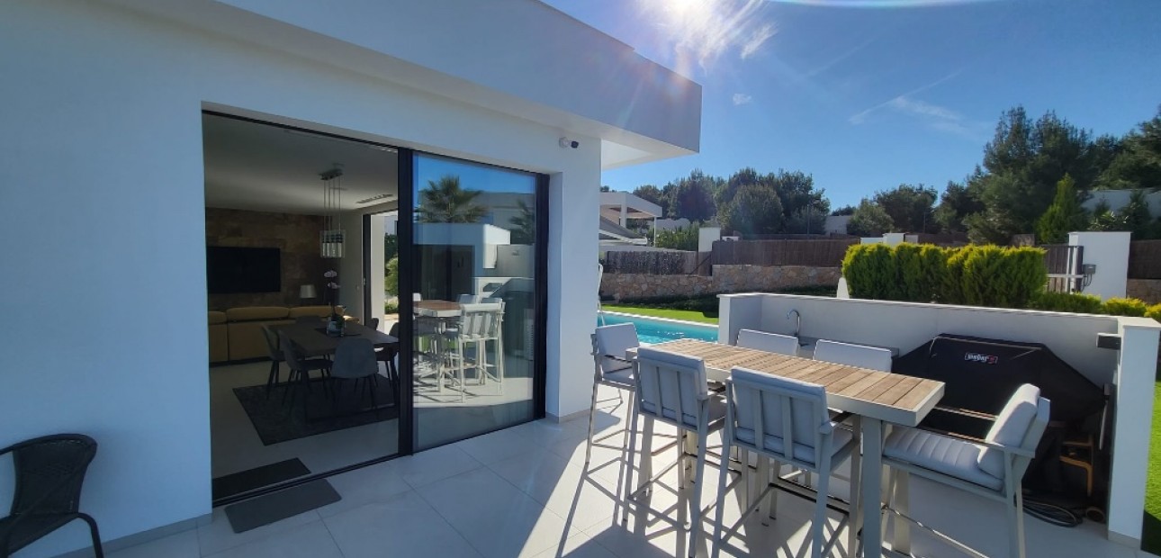 Sale - Villa -
Las Colinas - Las Colinas Golf