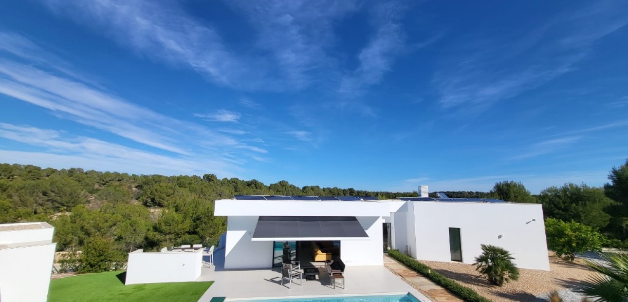 Sale - Villa -
Las Colinas - Las Colinas Golf