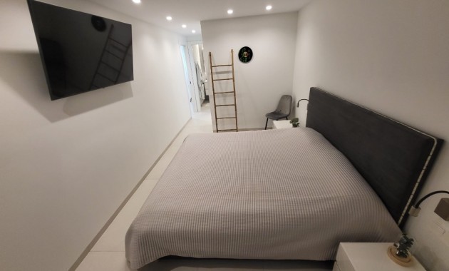 Sale - Villa -
Las Colinas - Las Colinas Golf