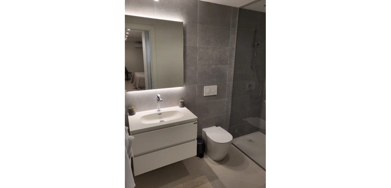 Sale - Villa -
Las Colinas - Las Colinas Golf