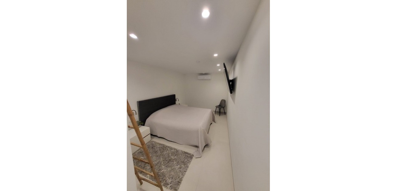 Sale - Villa -
Las Colinas - Las Colinas Golf