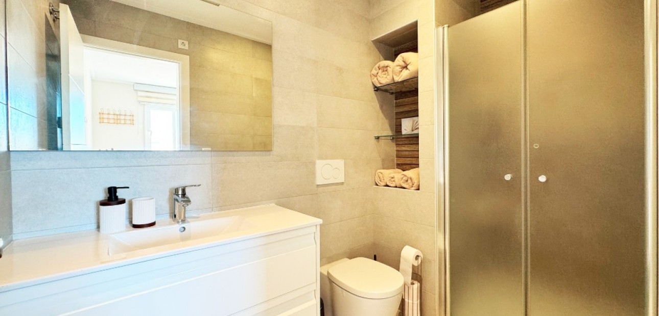 Vakantie verhuur - Appartement / flat -
Punta Prima