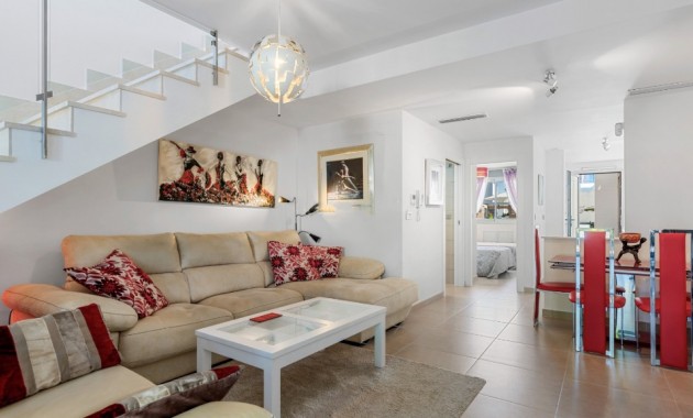 Herverkoop - Herenhuis -
Torre de la Horadada