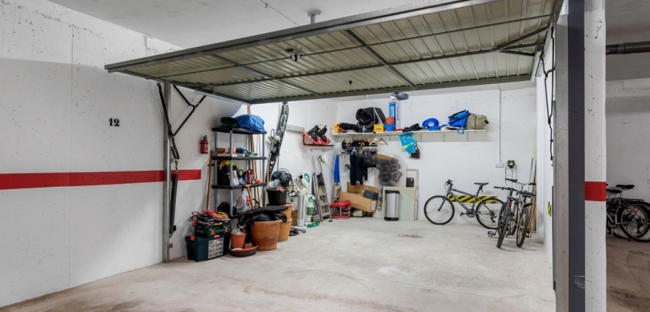 Herverkoop - Herenhuis -
Torre de la Horadada