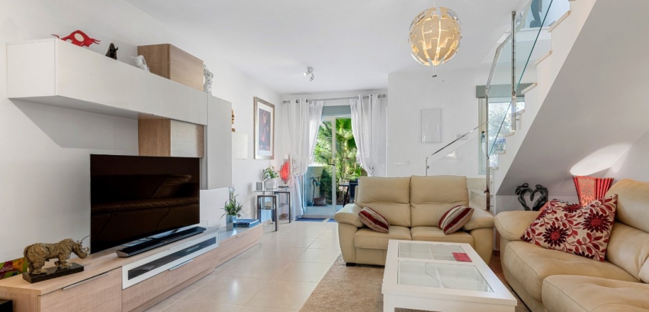 Herverkoop - Herenhuis -
Torre de la Horadada