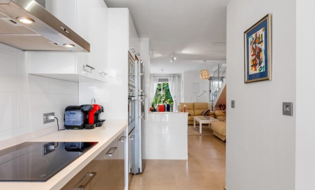 Herverkoop - Herenhuis -
Torre de la Horadada