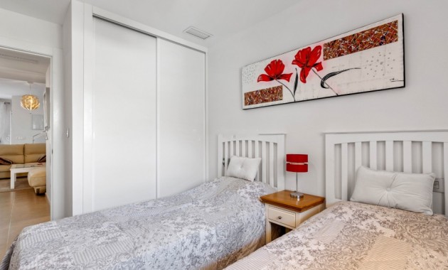 Herverkoop - Herenhuis -
Torre de la Horadada