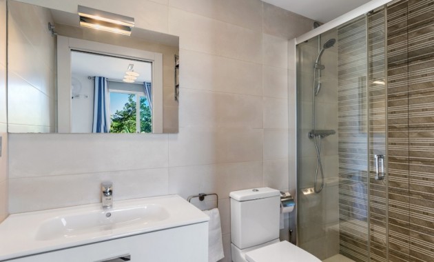 Herverkoop - Herenhuis -
Torre de la Horadada