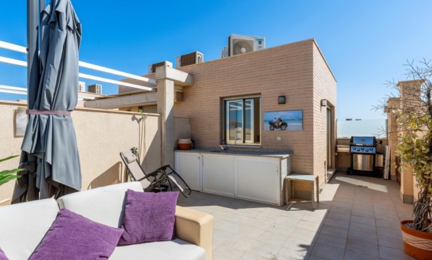 Herverkoop - Herenhuis -
Torre de la Horadada