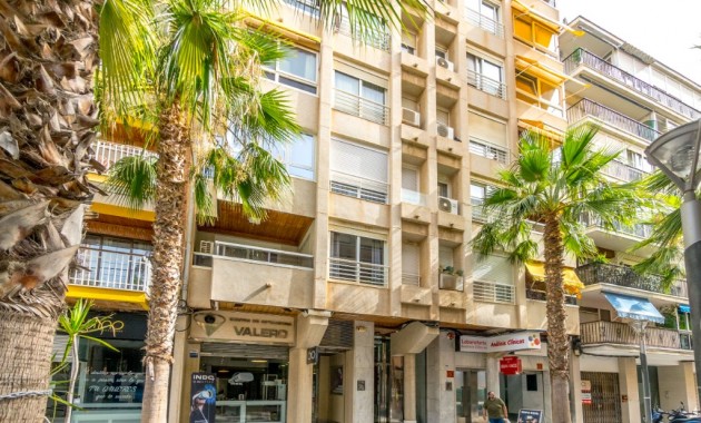 Herverkoop - Appartement / flat -
Torrevieja