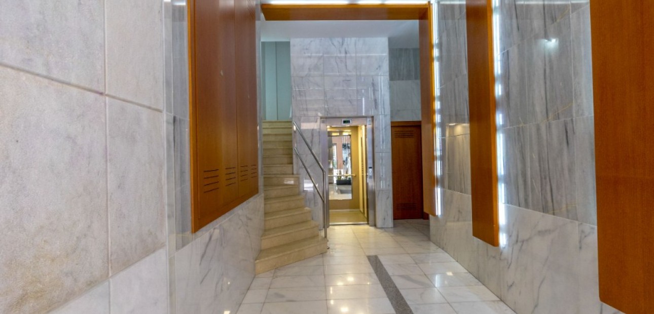 Herverkoop - Appartement / flat -
Torrevieja