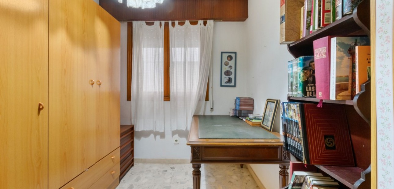 Herverkoop - Appartement / flat -
Torrevieja