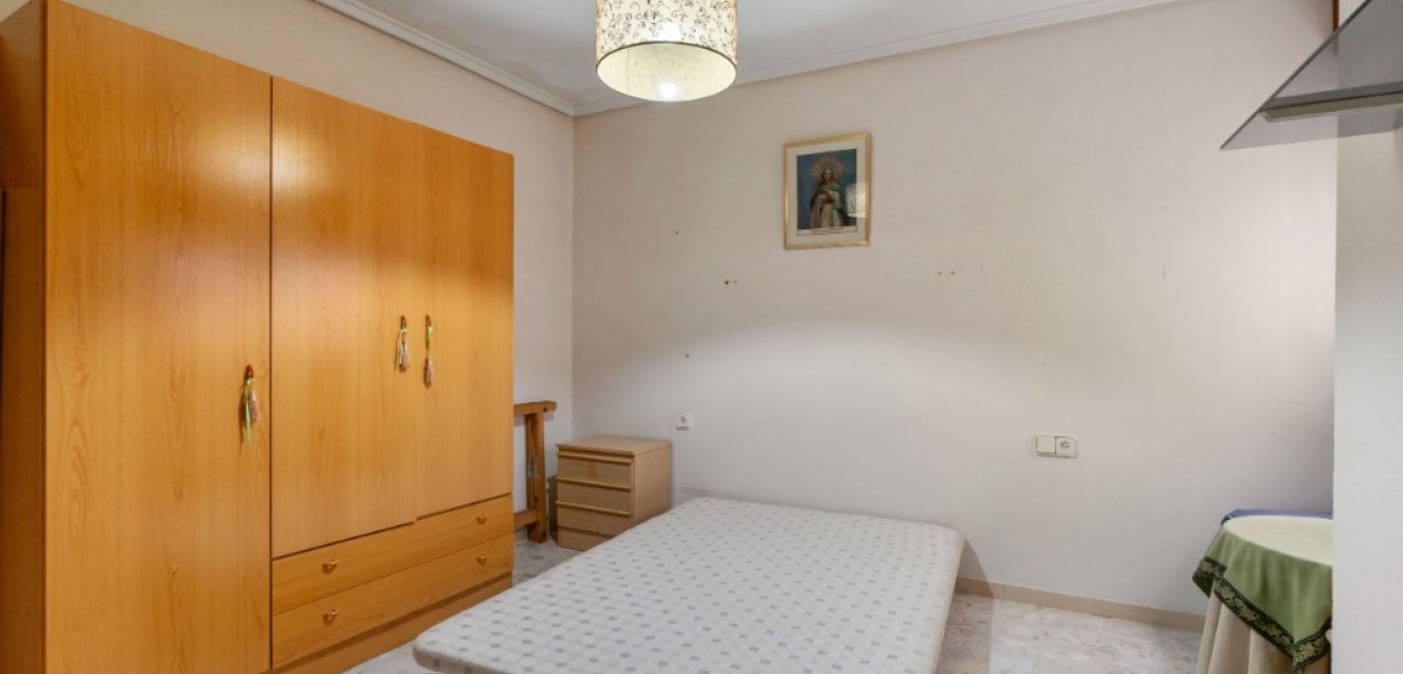 Herverkoop - Appartement / flat -
Torrevieja