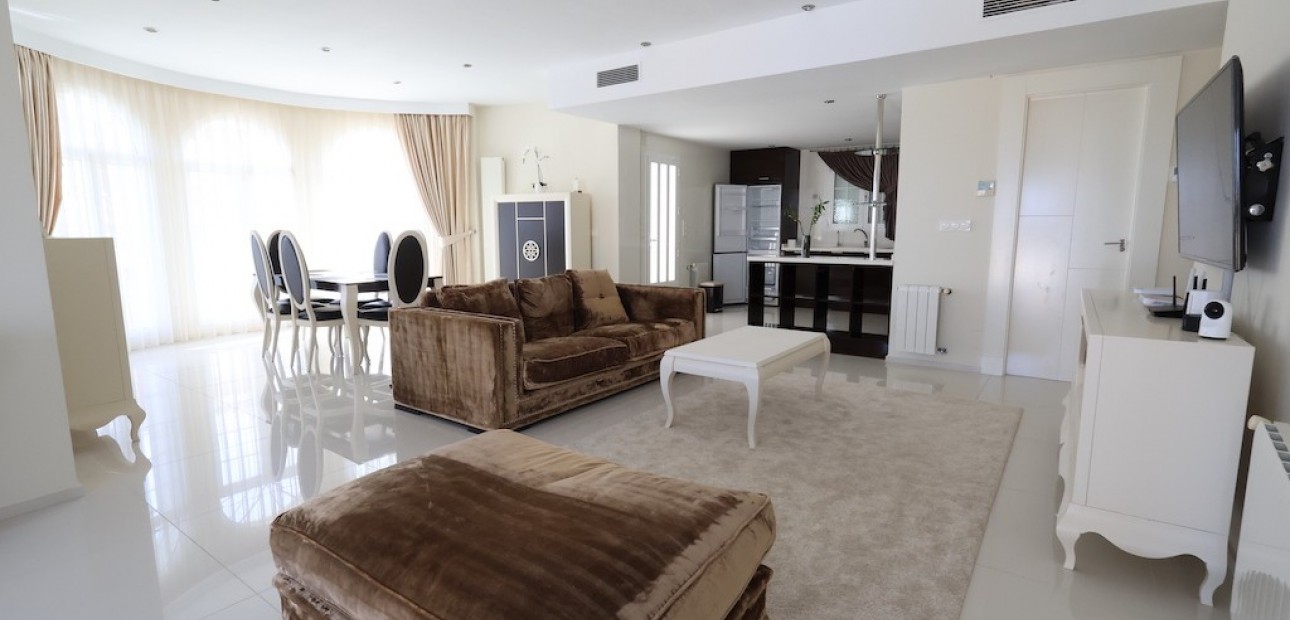 Herverkoop - Villa -
Ciudad Quesada