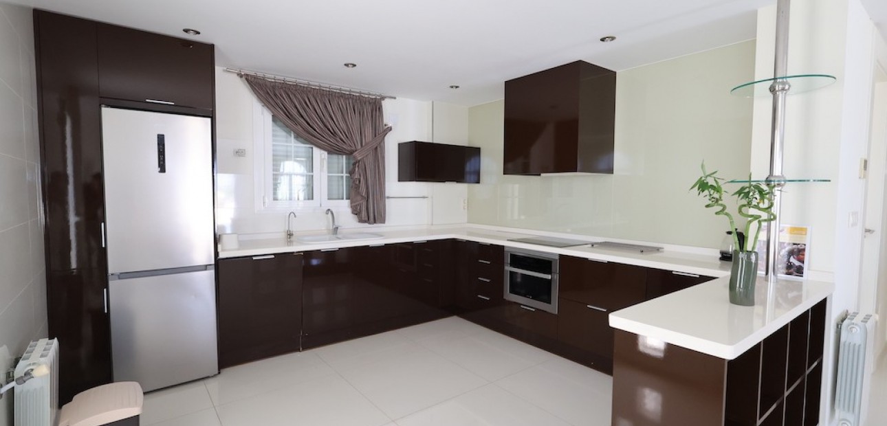 Herverkoop - Villa -
Ciudad Quesada