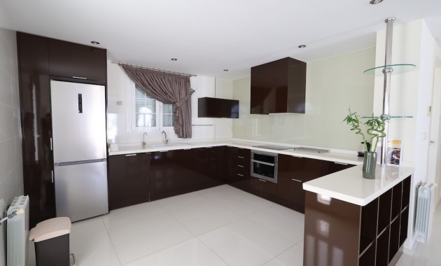 Herverkoop - Villa -
Ciudad Quesada