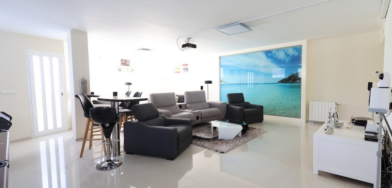 Herverkoop - Villa -
Ciudad Quesada