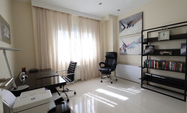 Herverkoop - Villa -
Ciudad Quesada