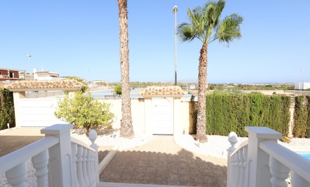 Herverkoop - Villa -
Ciudad Quesada