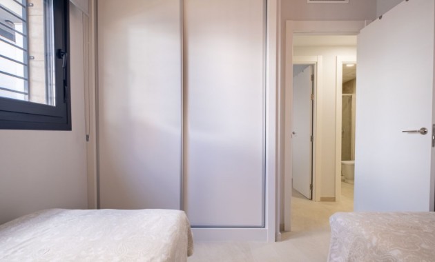 Venta - Apartamento / piso -
La Zenia