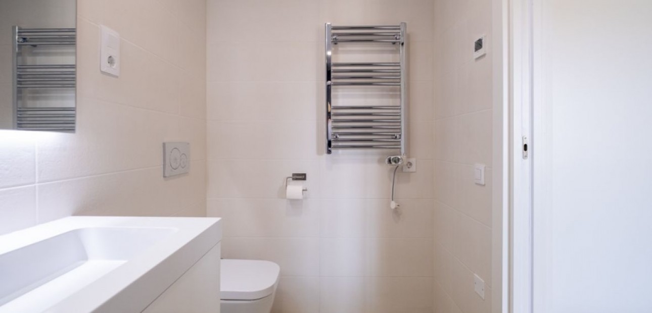 Venta - Apartamento / piso -
La Zenia