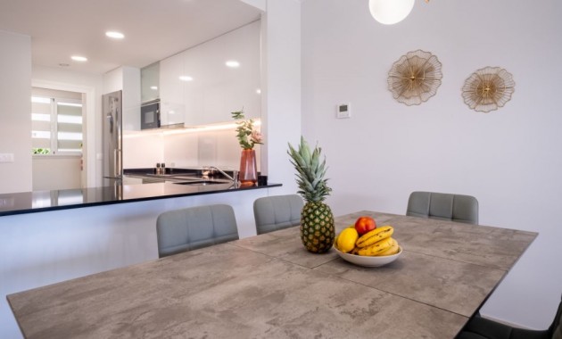 Venta - Apartamento / piso -
La Zenia