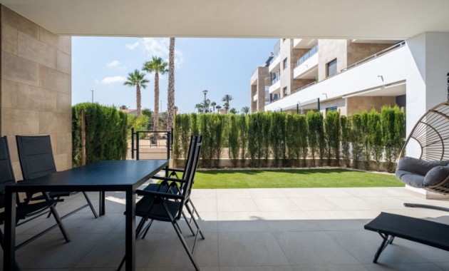Venta - Apartamento / piso -
La Zenia
