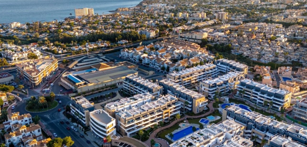 Venta - Apartamento / piso -
La Zenia