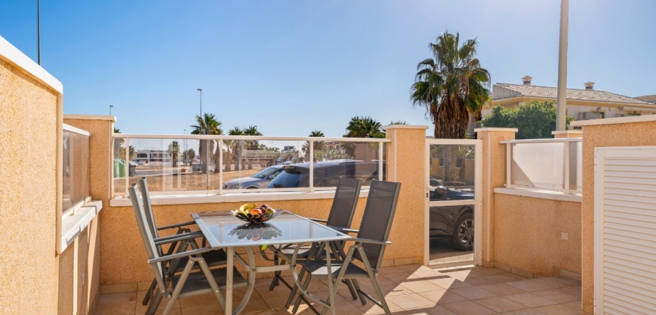 Herverkoop - Herenhuis -
Cabo Roig - Lomas de Cabo Roig