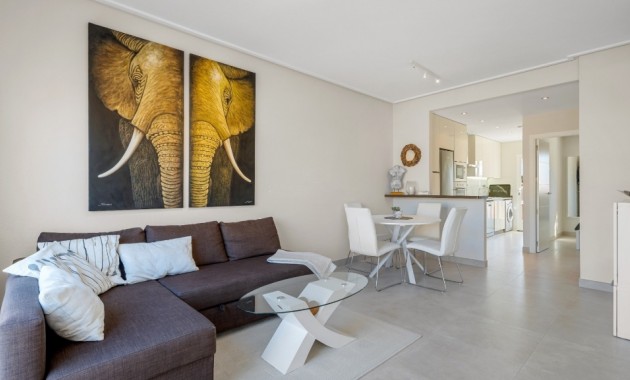 Herverkoop - Herenhuis -
Cabo Roig - Lomas de Cabo Roig