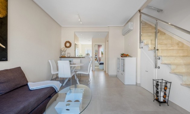 Herverkoop - Herenhuis -
Cabo Roig - Lomas de Cabo Roig